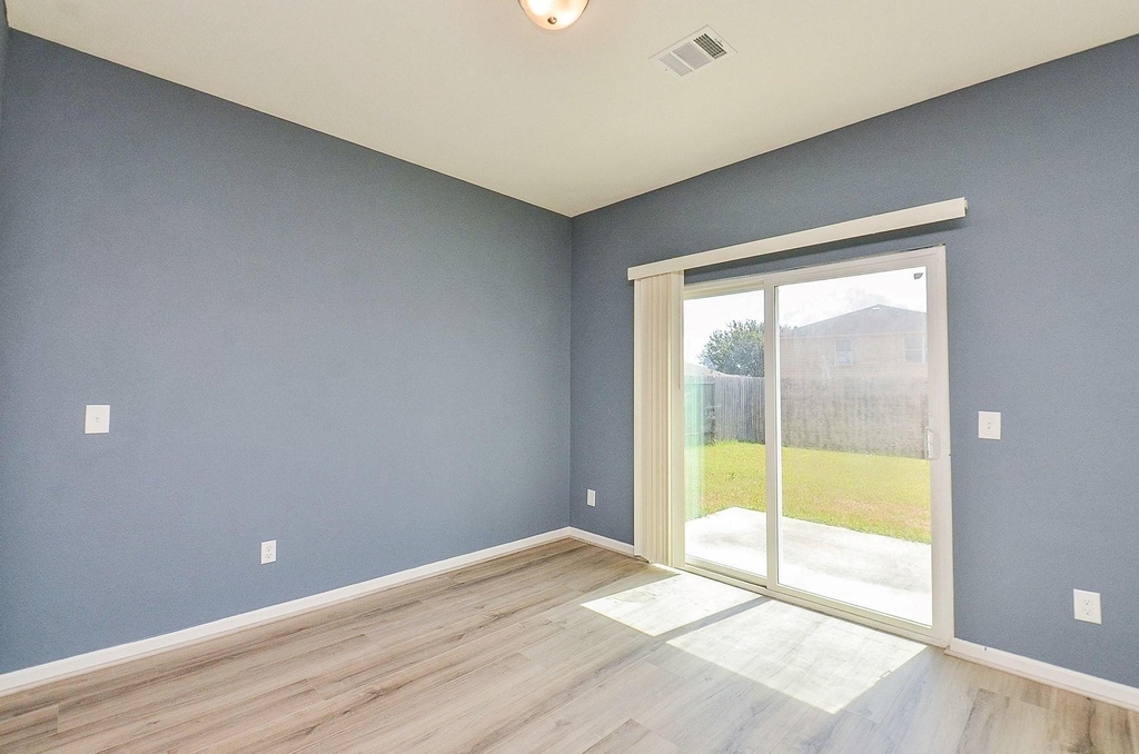 5015 Highland Springs Drive - Photo 8