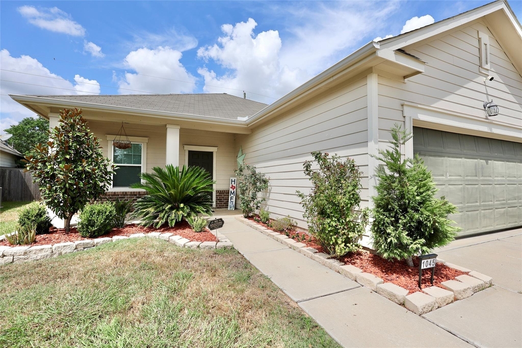 1045 Spindletree Lane - Photo 18