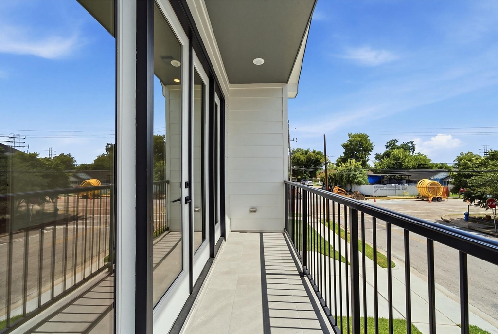 1609 Luzon Street - Photo 1