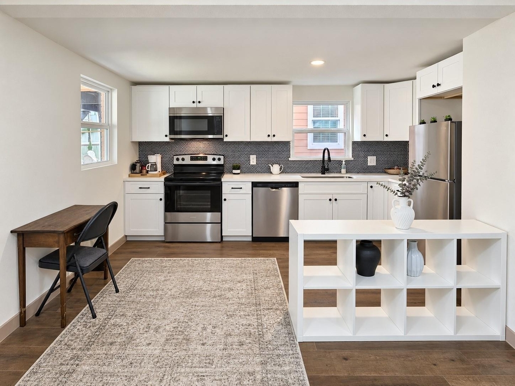 1224 Welch Street - Photo 3