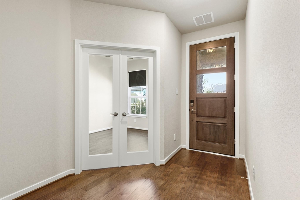 22018 Big Sky Drive - Photo 2