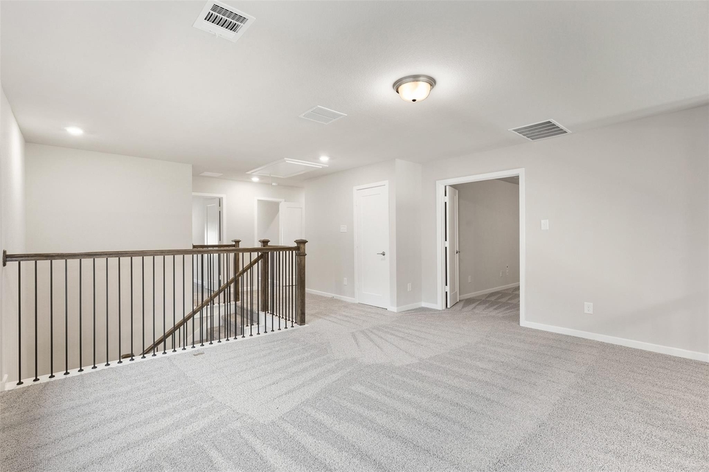 22018 Big Sky Drive - Photo 18