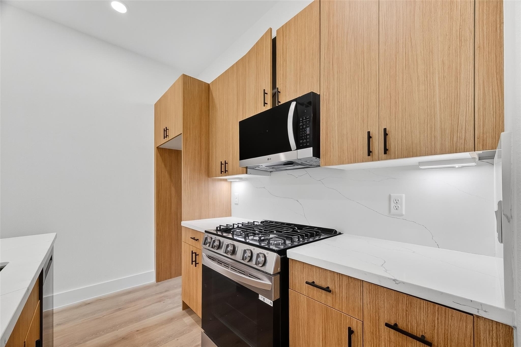 3315 Nettleton Street - Photo 11