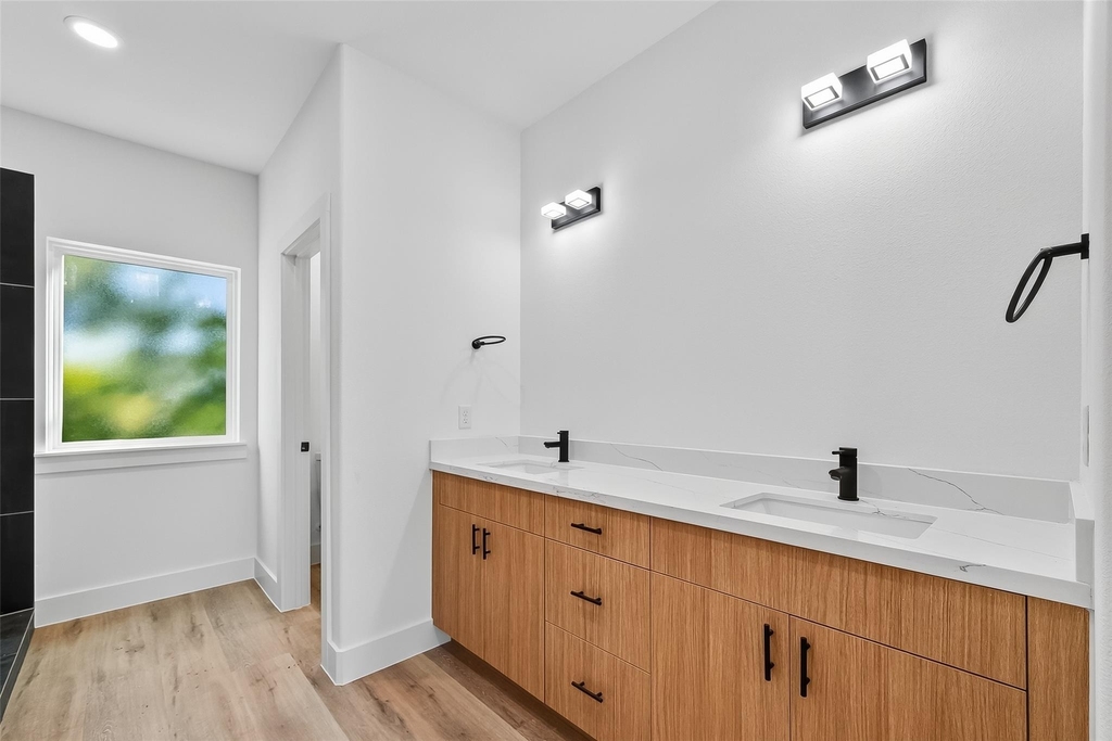 3315 Nettleton Street - Photo 15