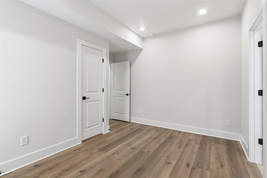 9403 Hammerly Boulevard - Photo 5