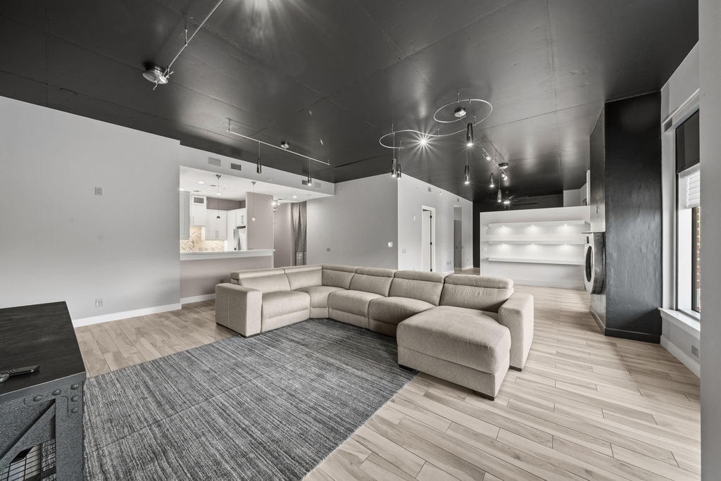 3 Waterway Court - Photo 9