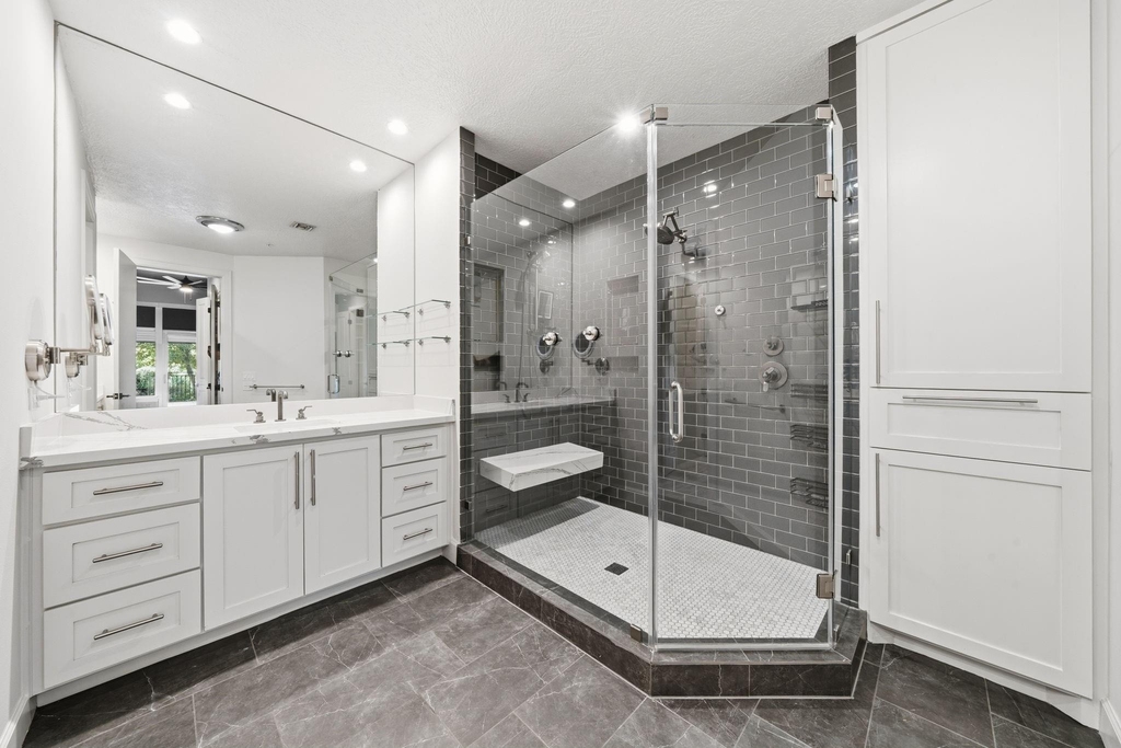3 Waterway Court - Photo 18