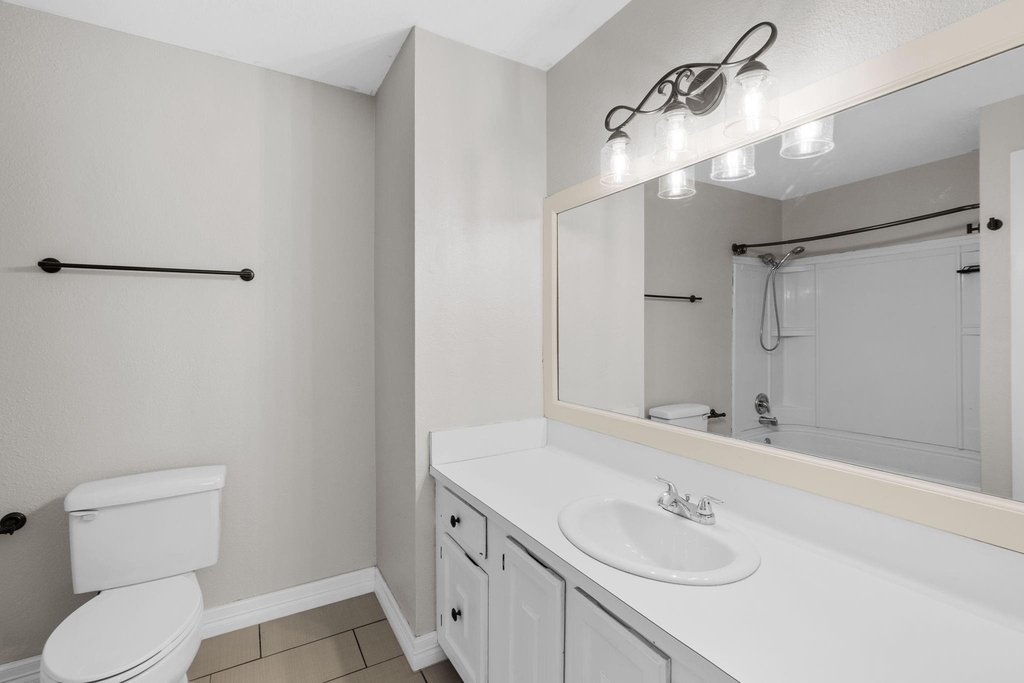 10324 Longmont Drive - Photo 18