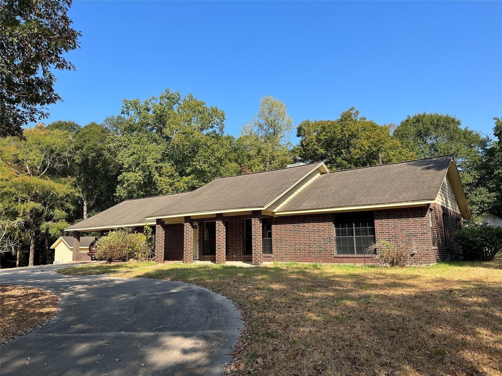 12345 Oak Leaf Road - Photo 0