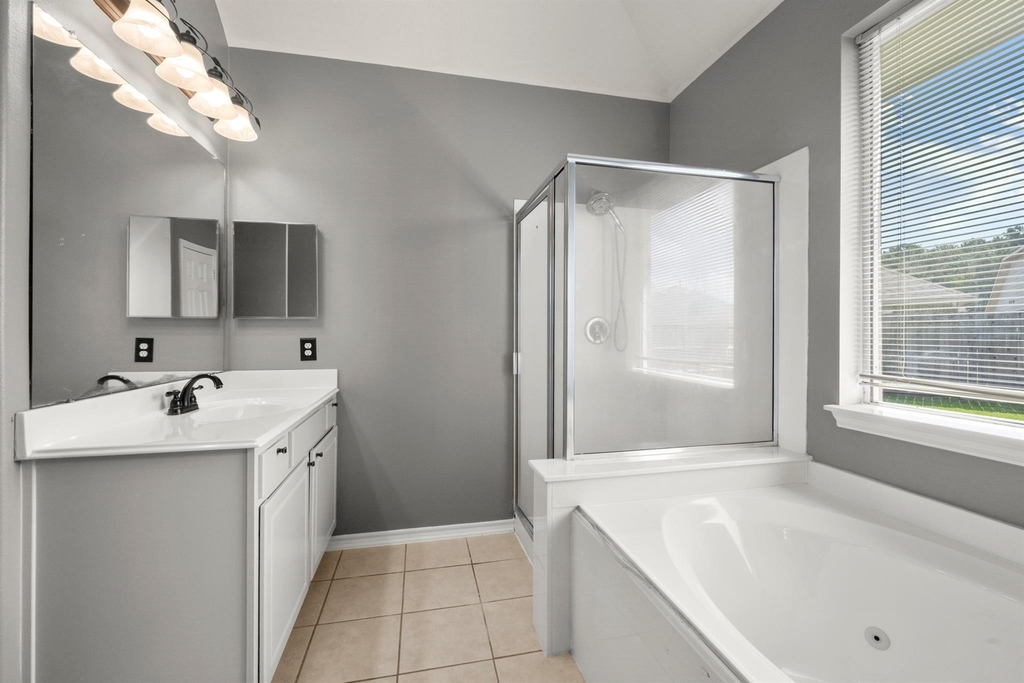 21702 Mileham Lane - Photo 17