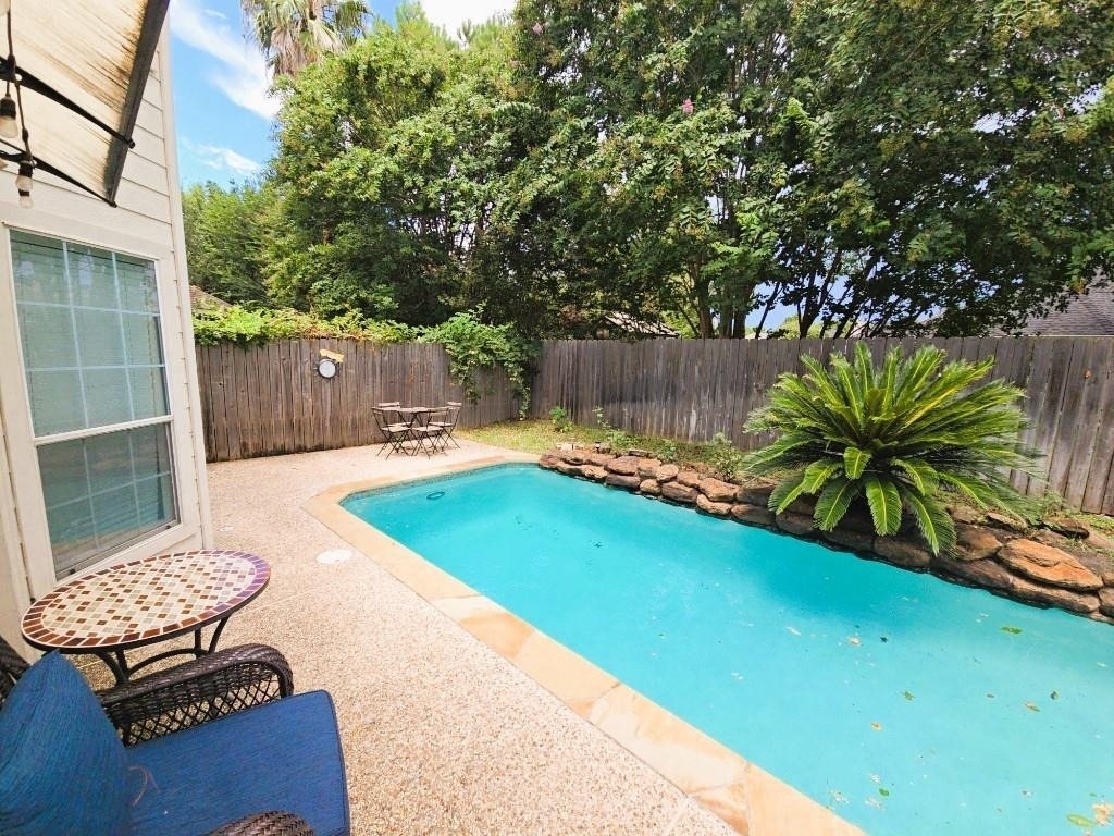 16514 Bluff Springs Drive - Photo 35