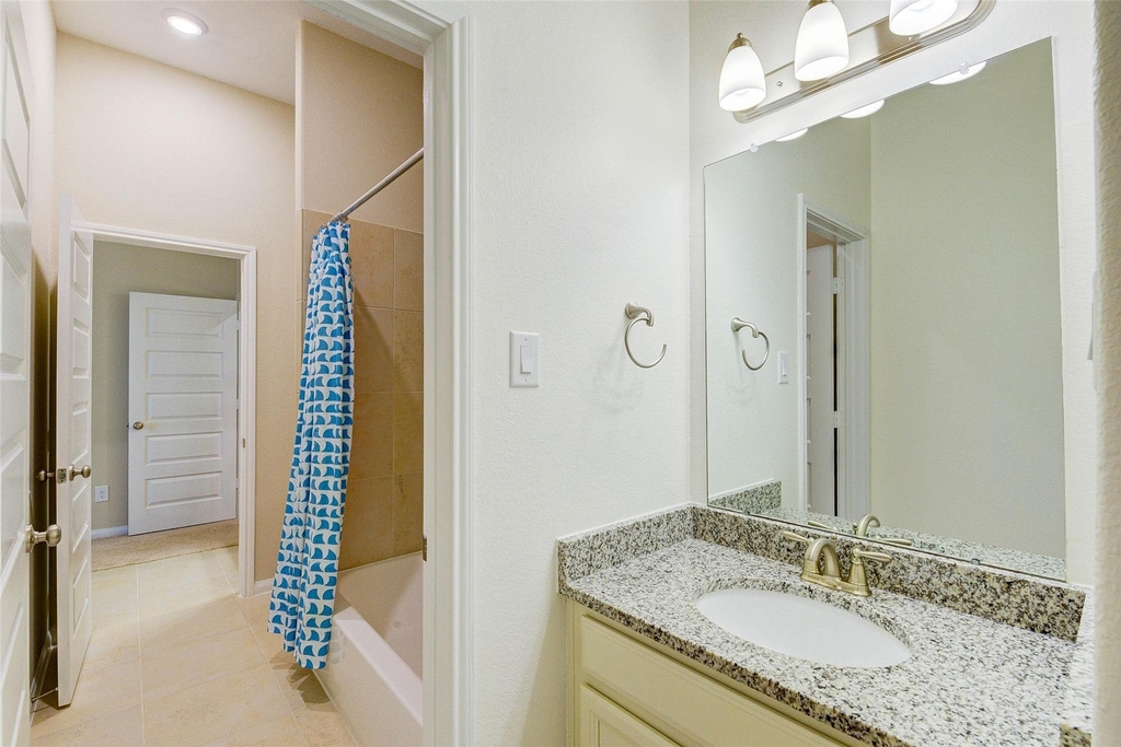 4022 Steep Woods Drive - Photo 31