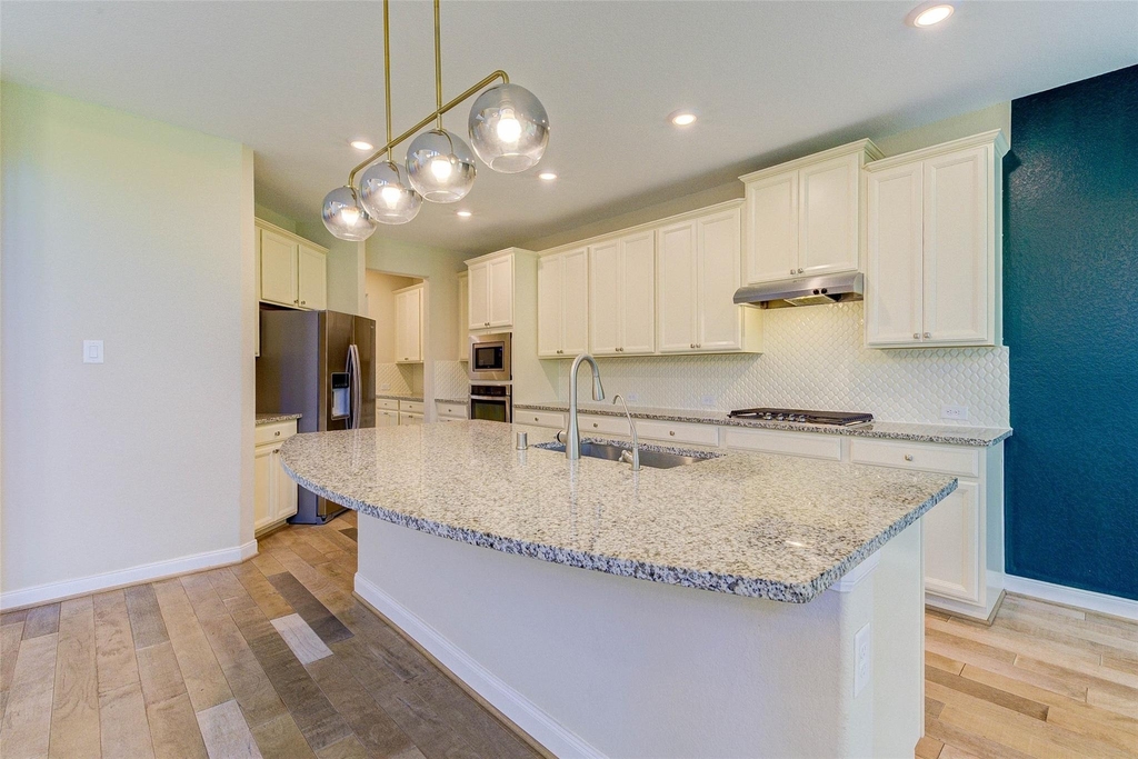 4022 Steep Woods Drive - Photo 15