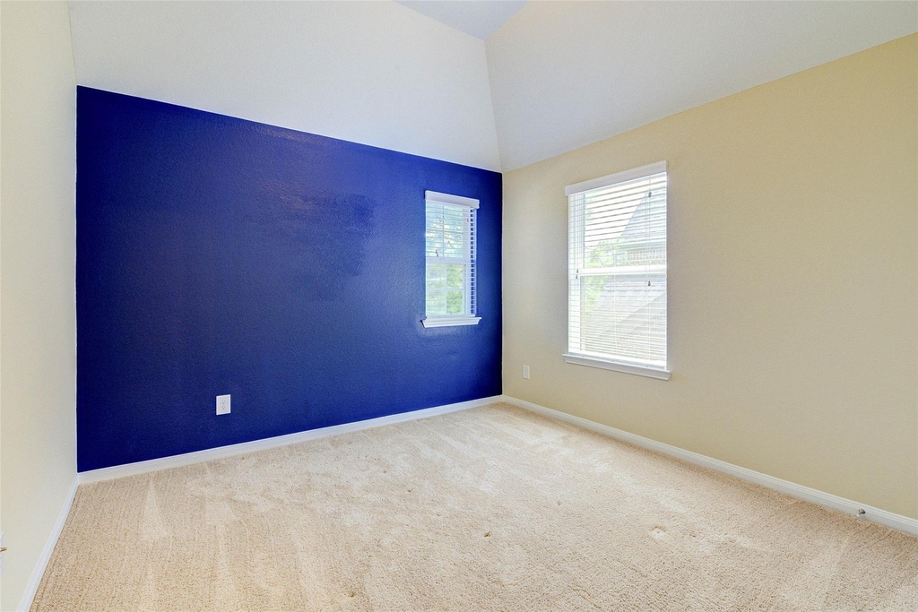 4022 Steep Woods Drive - Photo 26