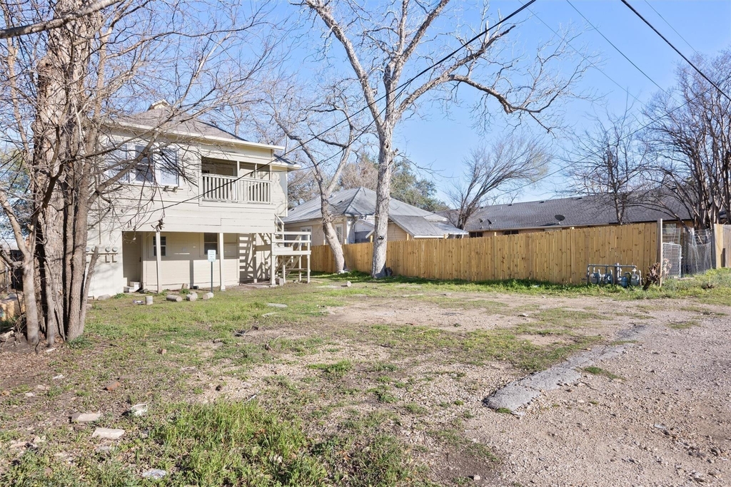 715 Porter Street - Photo 13