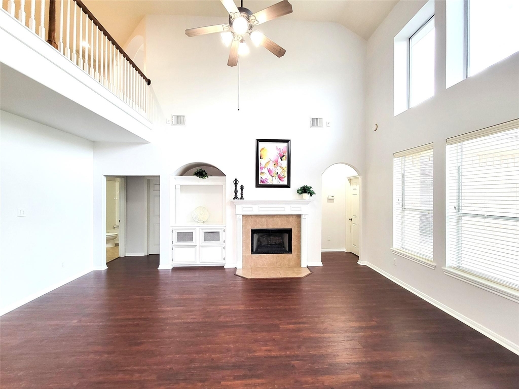 17715 Laguna Trail Drive - Photo 12