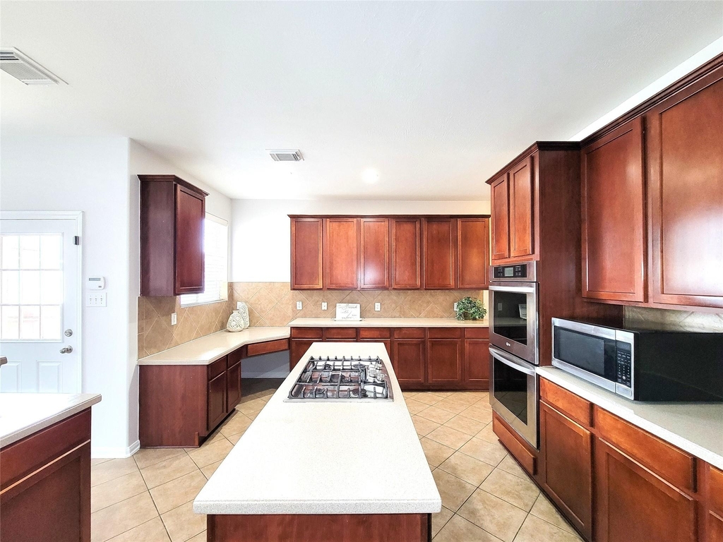 17715 Laguna Trail Drive - Photo 18