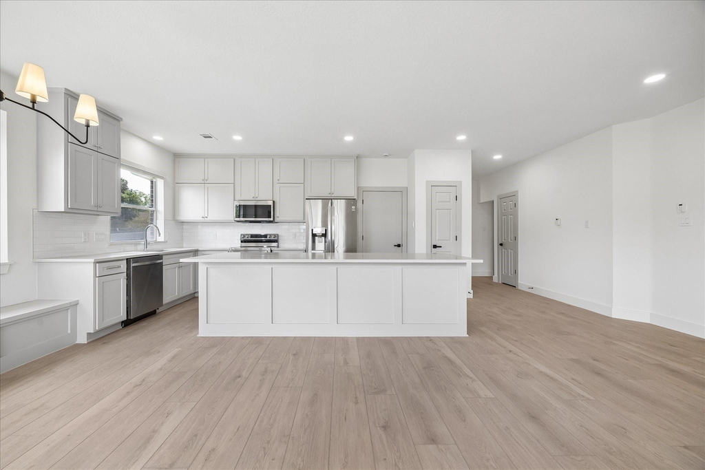 4823 Jaymar Drive - Photo 3