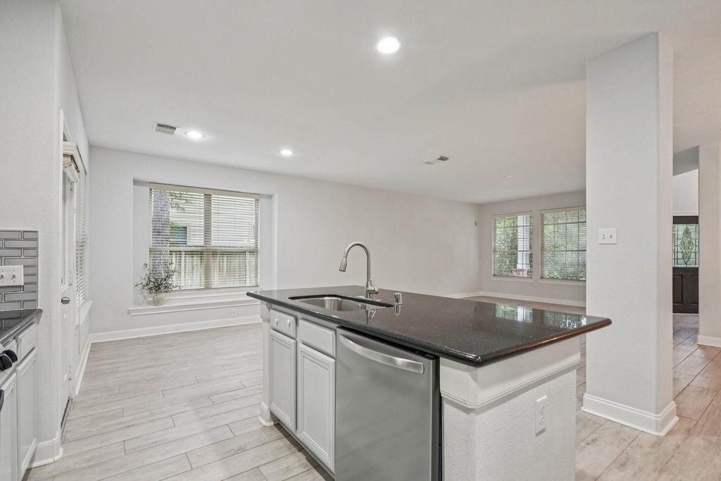 90 Panterra Way - Photo 10