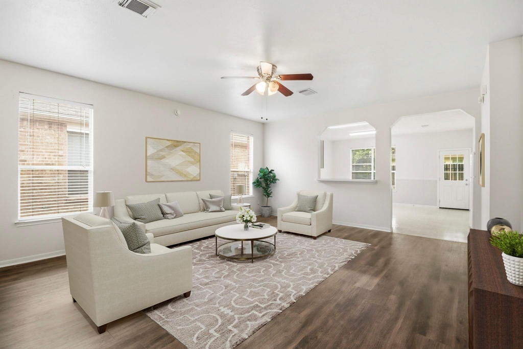 914 Colewick Court - Photo 4