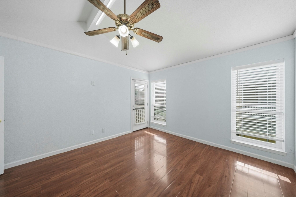 10211 Sugar Branch Drive - Photo 17