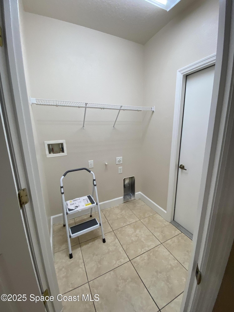 2552 Glenridge Circle - Photo 28