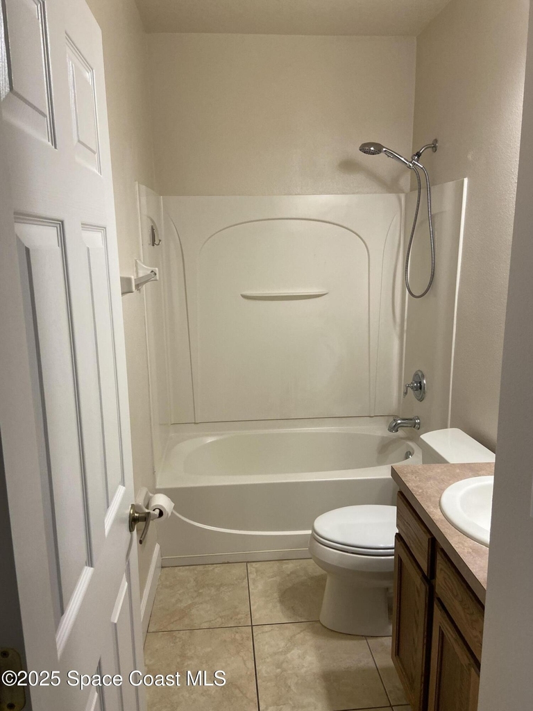 2552 Glenridge Circle - Photo 16