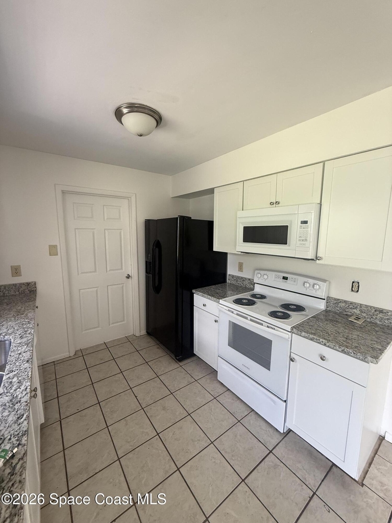 3920 Essex Street - Photo 4