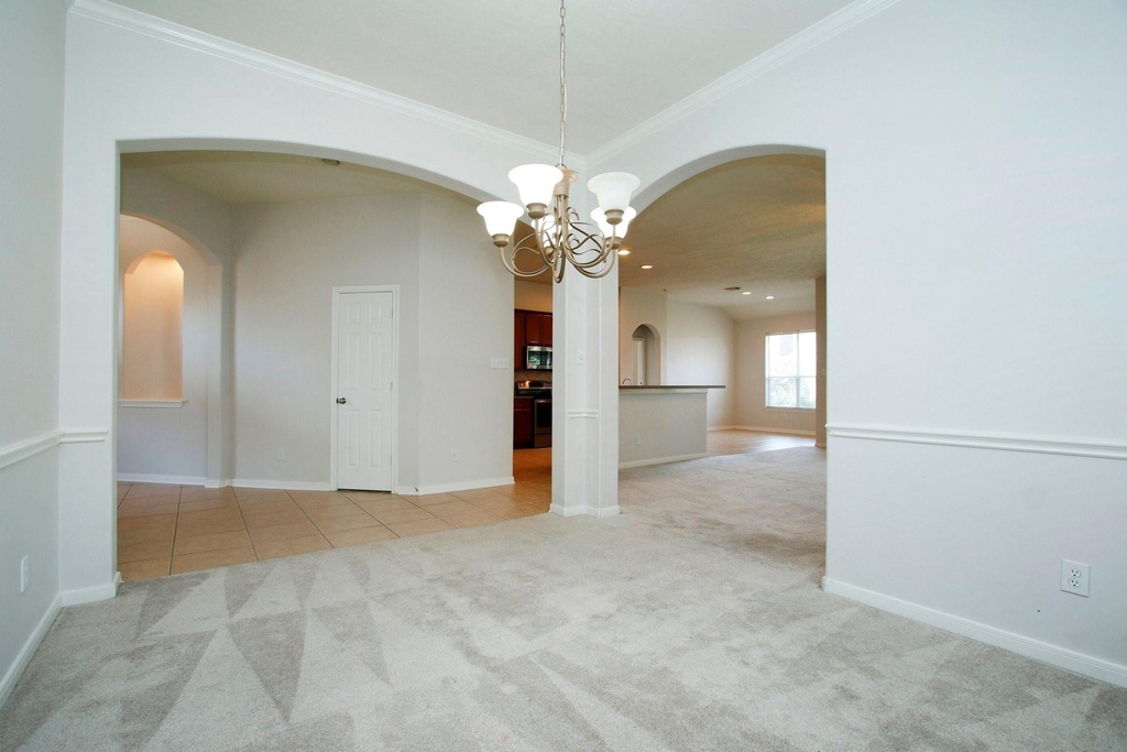 2414 Hannover Valley Court - Photo 14