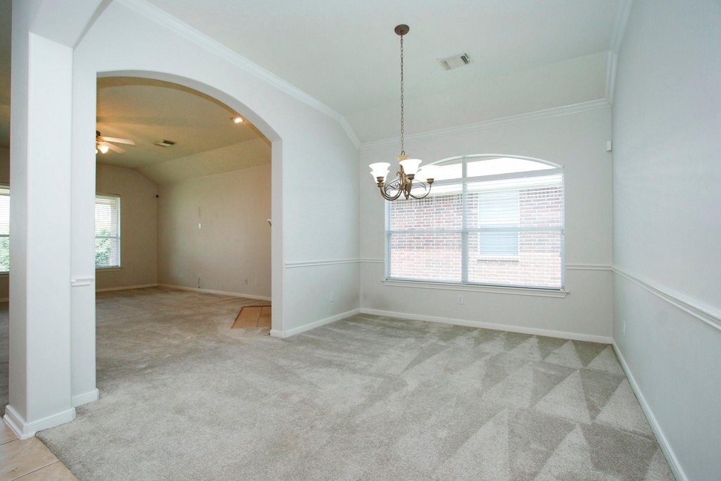 2414 Hannover Valley Court - Photo 13