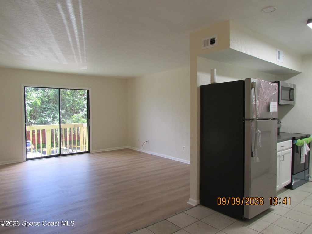 2190 Forest Knoll Drive Ne - Photo 9