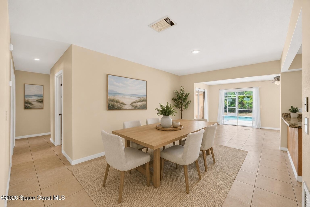 1340 Mariposa Drive Ne - Photo 7