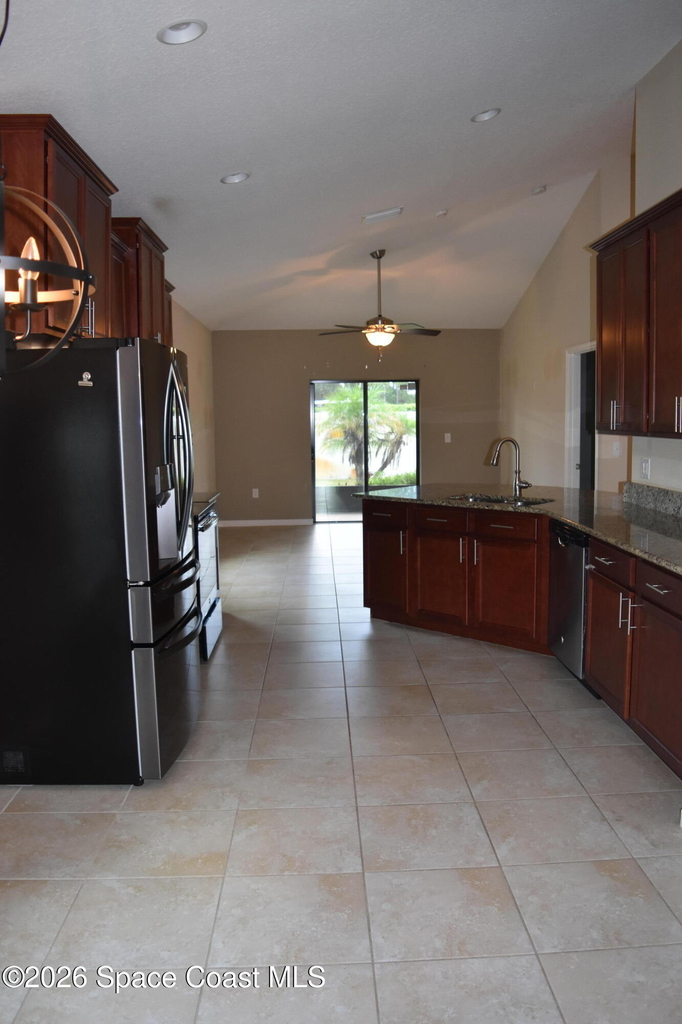 518 Dillard Drive Se - Photo 4