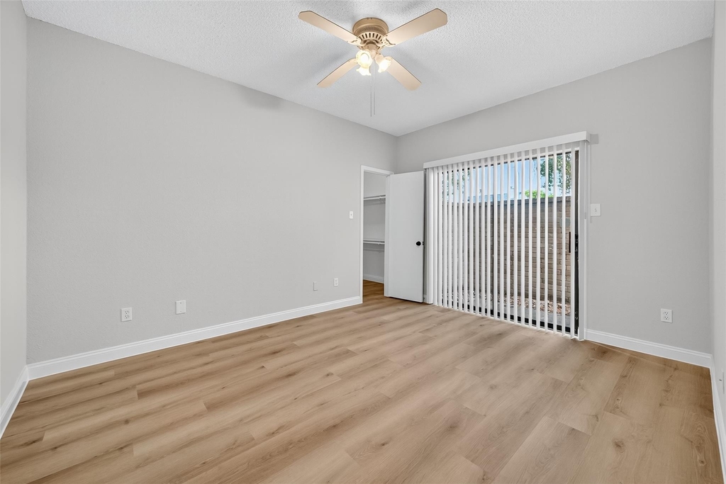 8205 Sands Point Drive - Photo 12