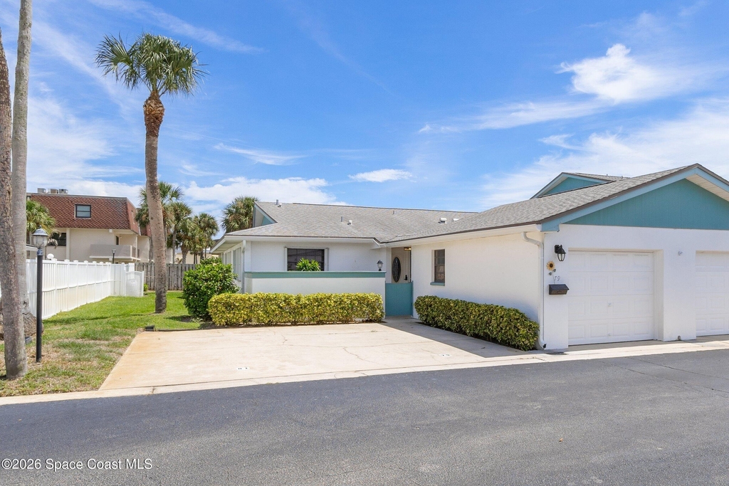 290 Paradise Boulevard - Photo 1