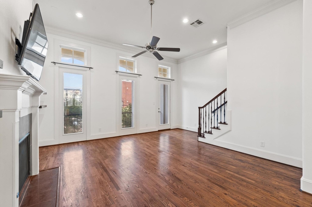 2326 Hutchins Street - Photo 21