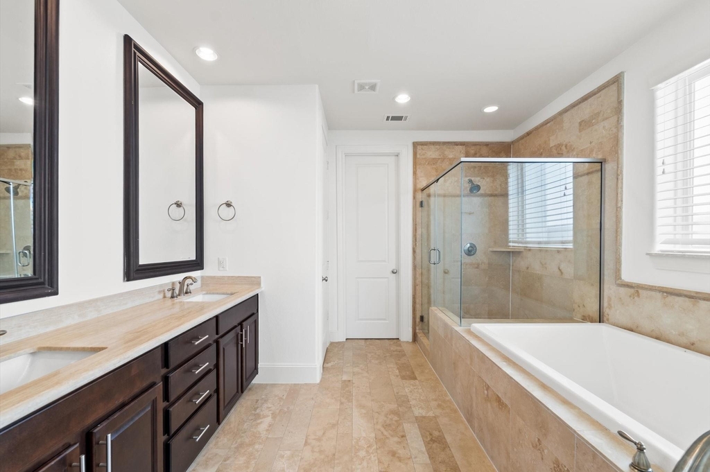 2326 Hutchins Street - Photo 12