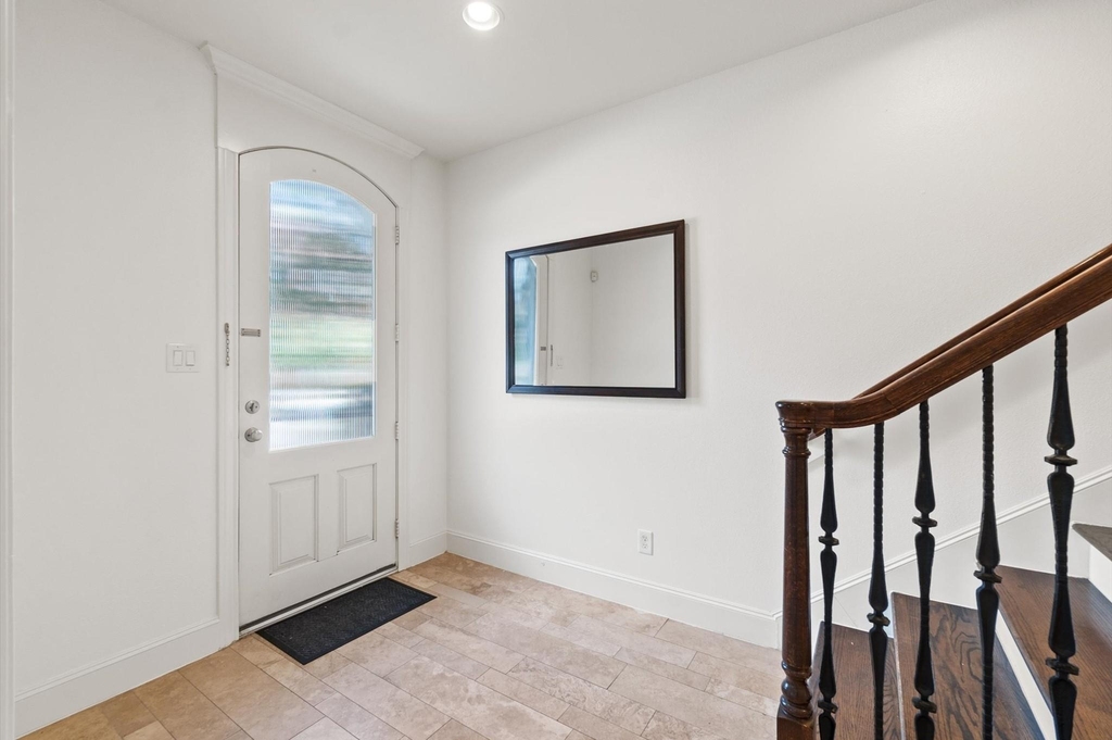 2326 Hutchins Street - Photo 6