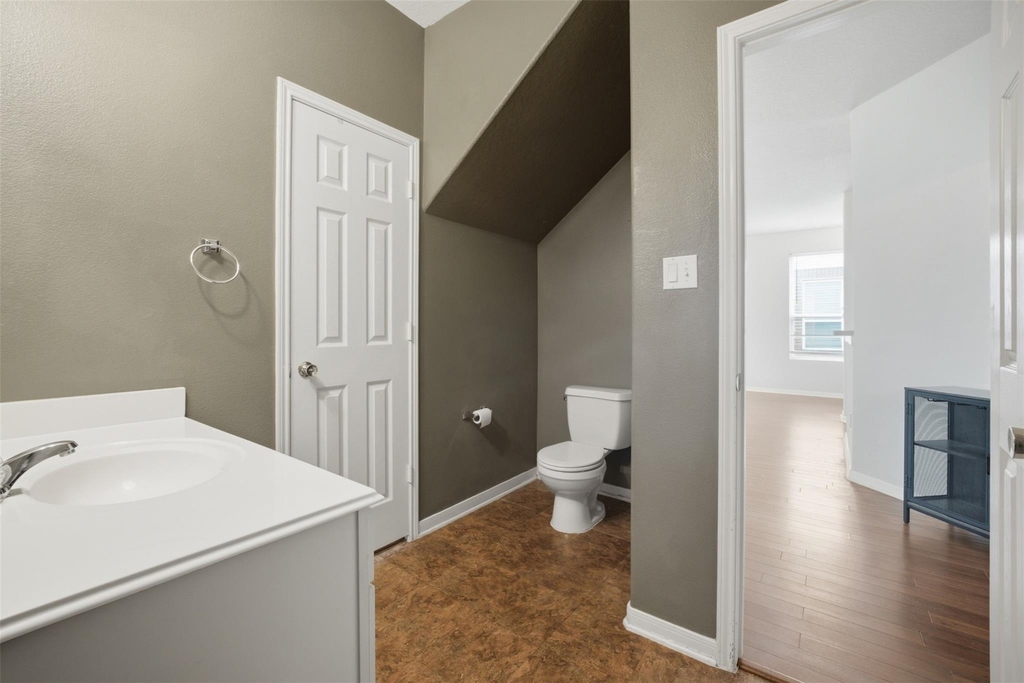 5034 Forest Hurst Drive - Photo 0