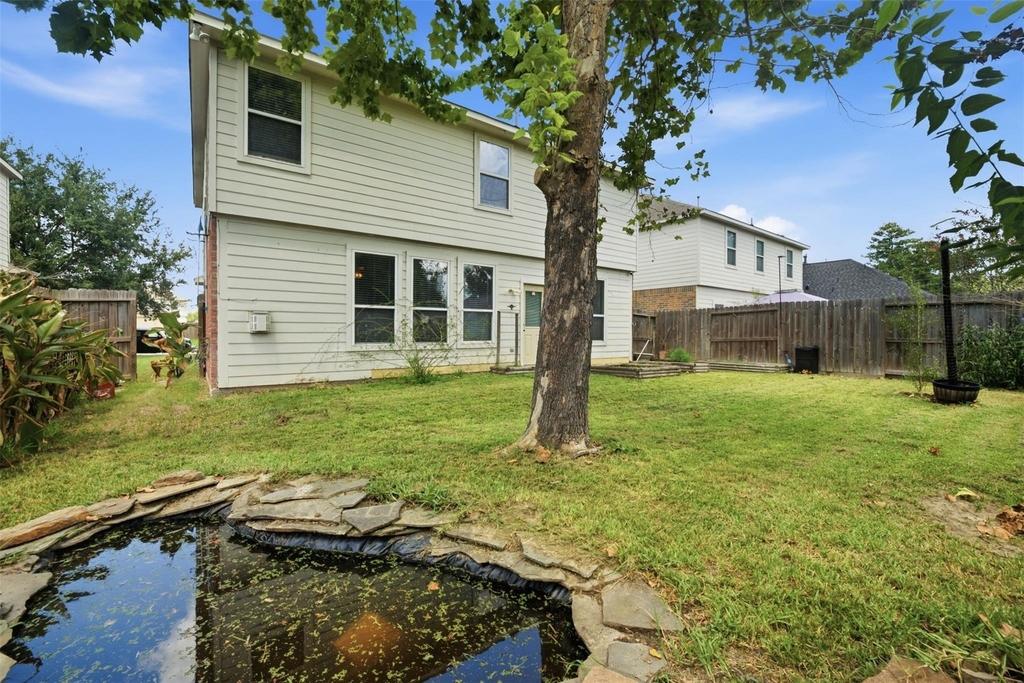 5034 Forest Hurst Drive - Photo 17