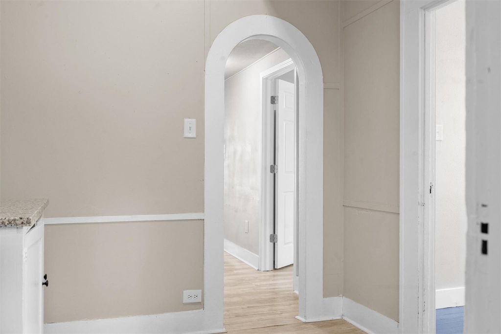 715 Porter Street - Photo 10