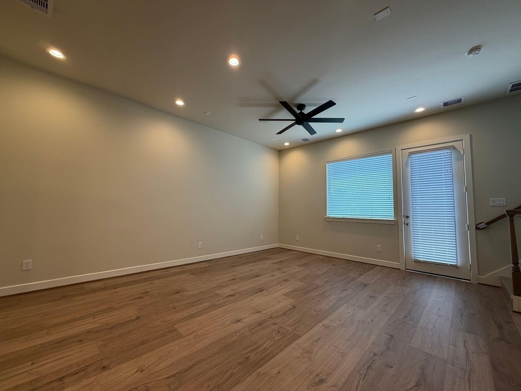 5915 Haring Lane - Photo 4