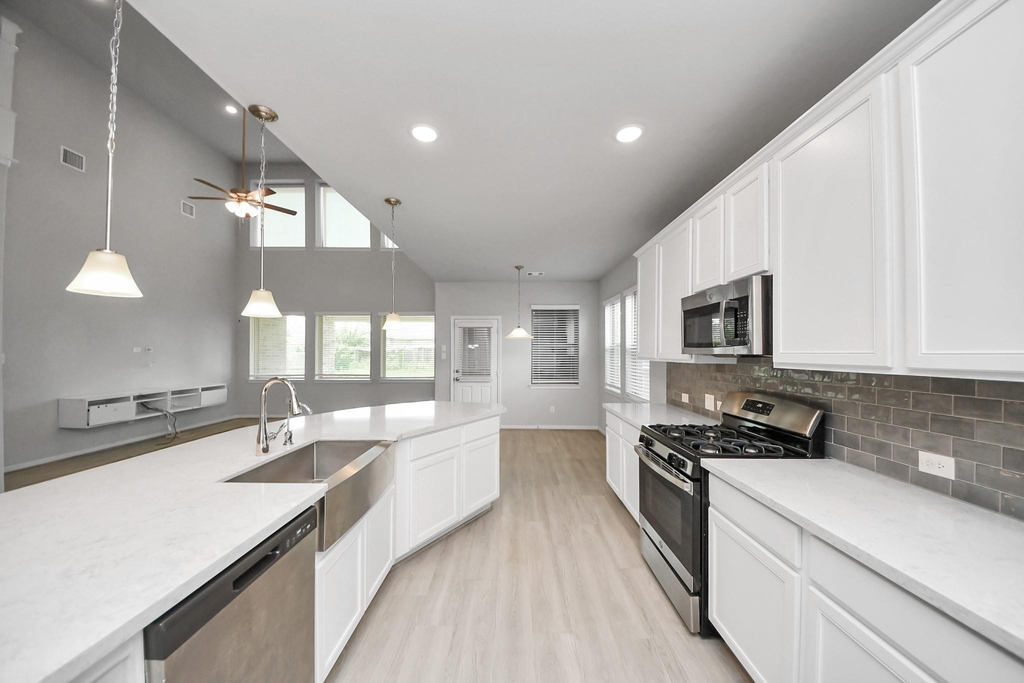 3102 Trishelle Court - Photo 10