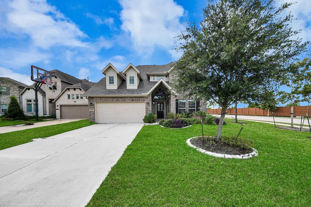 3102 Trishelle Court - Photo 1