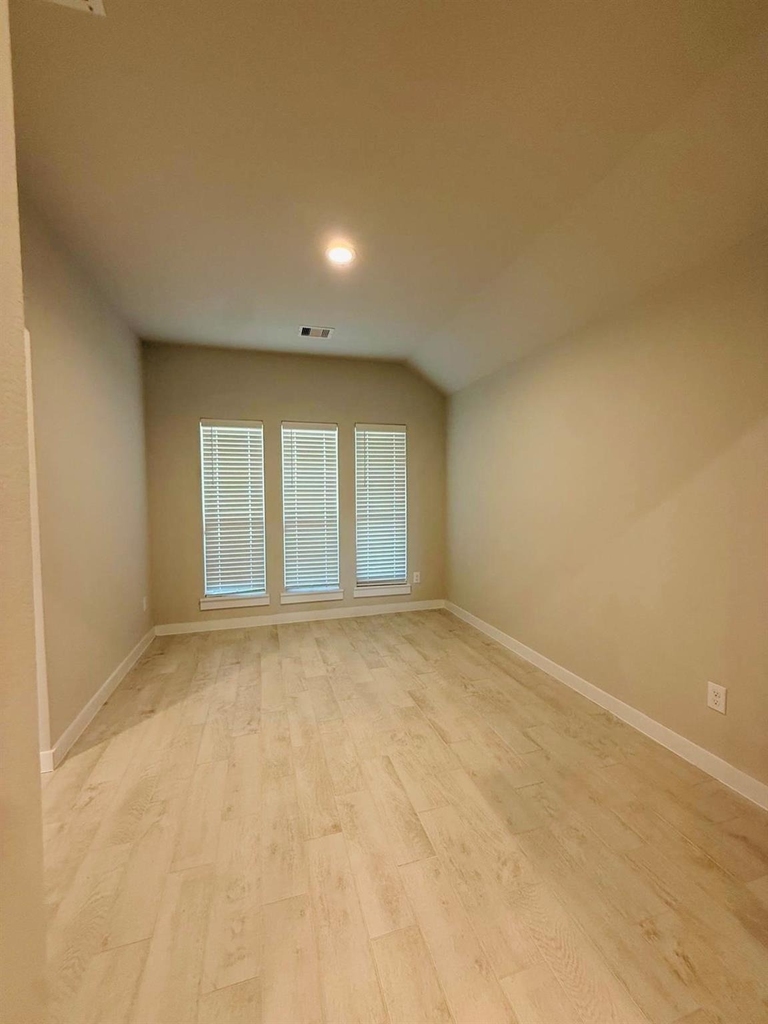 1963 Scarlet Yaupon Way - Photo 8