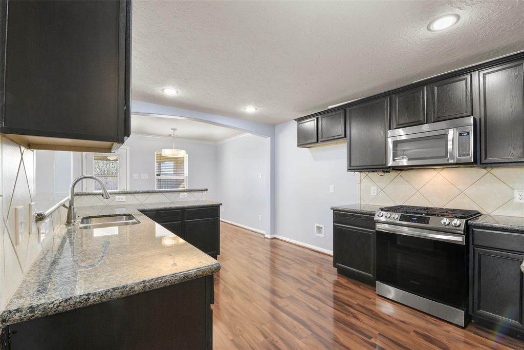 11711 Red Hummingbird Drive - Photo 11