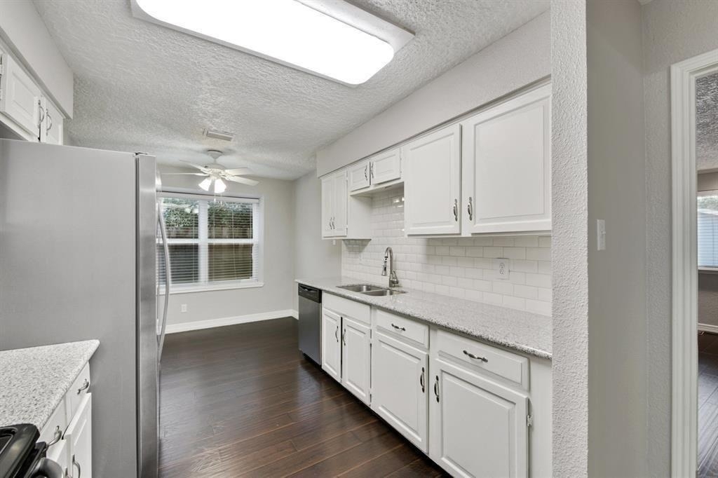 2811 Broad Haven Drive - Photo 17
