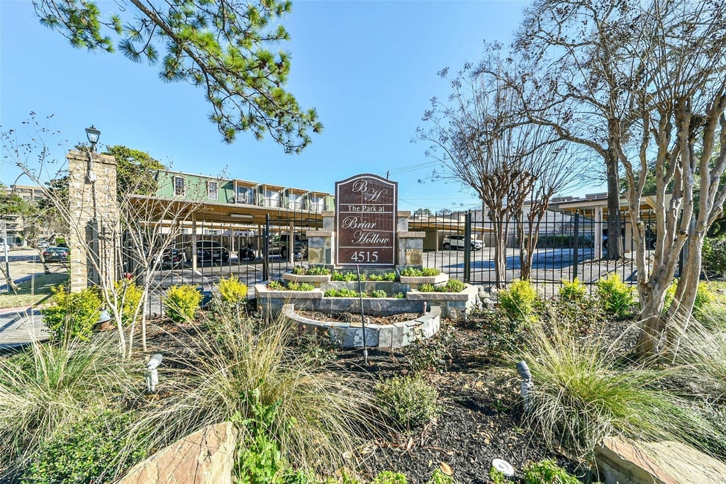 4515 Briar Hollow Place - Photo 6