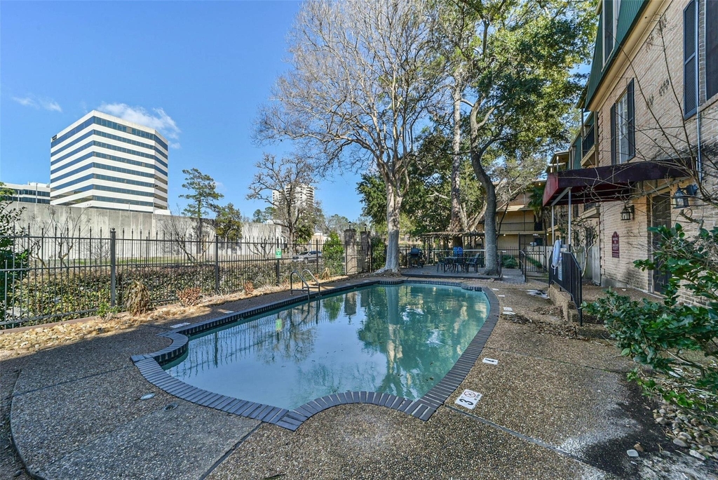 4515 Briar Hollow Place - Photo 7