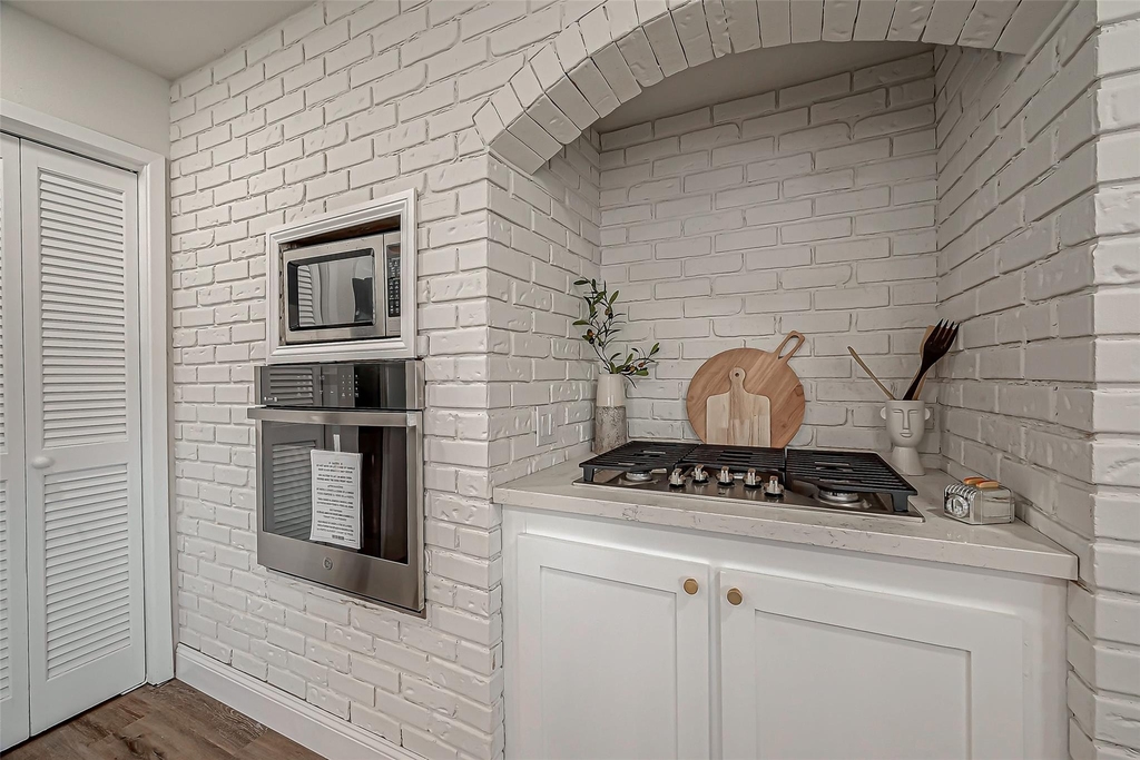 976 Bonita Street - Photo 22
